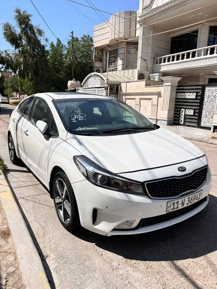 البيع كيا سيراتو مديل 17 فول الفول فتحه بصمه شفتات ستيرن يدات نيكل شاير بل مري ترحيب صندوك ذكي لد خلفي مامي حساس خلفي مامي فول الفول سياره رقم بغداد جديد هزه جديده تحويل مباشر سياره 3 قطع ونص صبغ وقطعه تبديل ول باقي مكفول بدون يرباك و دواخل سياره جاهزه كير مكينه تبريد تخم تاير ويل كب 5 مكان سياره بغداد الكاضميه السعر 107  وبيها مجال بصيط ***********
