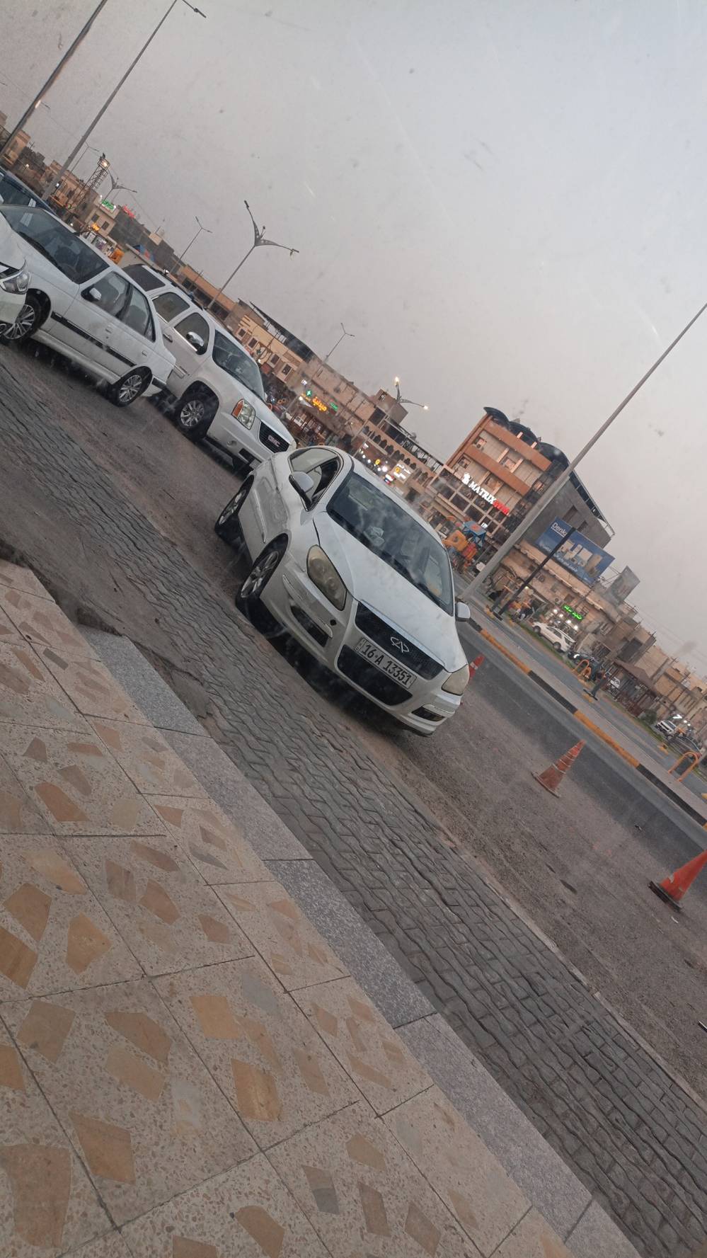 اي ثري • ٢٠١٣ • كامره خلفيه
