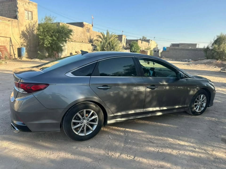 سوناتا 2018 امريكي
موصفات عاديه
شاشه
رادار
ظربته بنيد وجاملغ نفسهن  مصلحات  لون نفطي  رقم اربيل تريد وكاله تريد تحويل 115 وبيه مجال
عنوان بين كربلاء والنجف خان النص ***********
