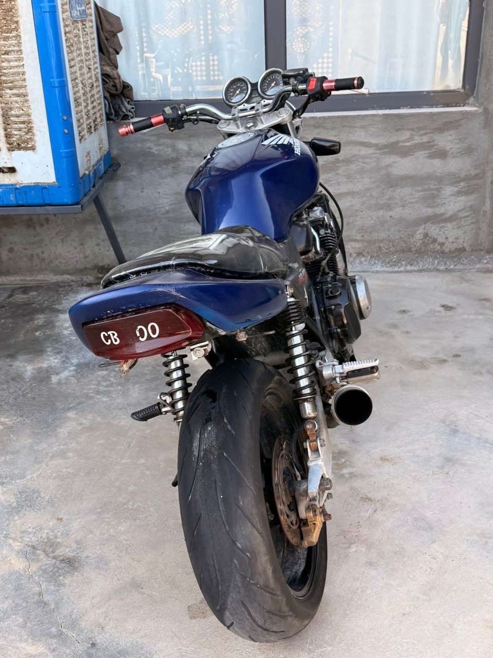 ماتۆر CB400زۆرمەزبوتو جوانە بەشەرتی گێرو مەکینە2004 مەکینەی نەکراوەتەوە ١٥وەرەقەومەجال*********** السليمانية, العراق
