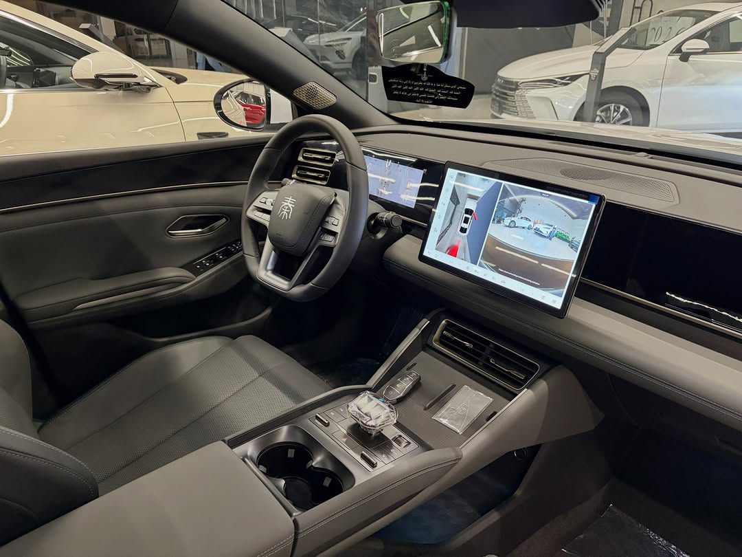 🔥باتری گەورە و پانۆراما و سفر کیلۆمەتر🔥
BYD Qin L Flagship
‎ بی وای دی چین ئێڵ
‎‏‎مۆدێل ٢٠٢٥ مکینە ١.٥ باتری ١٢٠ کم ‎ 
‎ ‏‎شحن+کارەبا+بەنزین
‎١٦٠٠ کیلۆمەتر بە تەنها یەک تەنکی بەنزین 

‎‏‎مواصفات فول، پانۆراما، کوشن کارەبا ،١٣ کامێرا، داشکام ڕیکۆرد، ئۆتۆ پارک ، ڕاداری خەتی جادە، ڕاداری تحدید سرعە،بەصمە، کارت، شاشە گەورە ،کامل حساس، سوکان ڤۆلیۆم، ویلکرۆم ١٧، ئیشارەتی سەر ئاوێنە، تبرید مرکزی، لایت زینۆن، بەگلایت لید، گێچ ئەلەکترۆنی،درایڤ مۆد، دوگمەی خلیسکان، ئەی بی ئێس، ١٠ ئەیرباگ.

‎کێبڵ شحنی بیلادی و کارد و فڵچەو و موادی پەنچەری لەگەڵدایە

‎بۆ زانینی نرخ کۆمێنتێک بەجێبهێڵە
‎لتفاصیل والسعر اکتبوا التعلیق

‎‏‎‏‎ پێشانگای ســـلـــێــــمـــانـــی ھەمیشە پێشەنگین 
‎‏‎معرض الســــلــیــمانـــیـــة ھو الافضل دائماً

‎‏‎بە داوای لێبوردنەوە شێوازی قیستمان نییە⚠️⚠️
‎‏‎نعتذر منکم لیس لدینا نظام الاقساط⚠️⚠️

‎‏‎📍العنوان: سلیمانیة -طریق کرکوک-نقلیات الرئیسی السلیمانیة - الرقم ١٢٨
‎‏‎📍ناونیشان: سلێمانی - تێرمیناڵی سەرەکی سلێمانی- ژمارە١٢٨

***********☎️

#BYD #QinL #BYDQINL #SlemaniAuto
