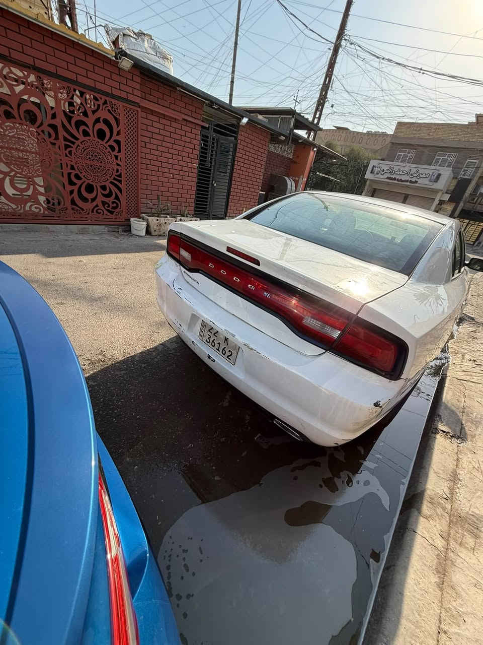 سلام عليكم سيارة موديل ١٢ كير مكينة صدر كلة جديد حدثهة جاملغ الخلفي ونص من الباب السعر ١٢٥ 
رقم شمال ***********

