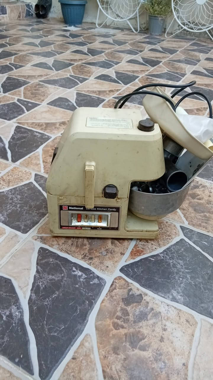 للبيع في كركوك وهذا رقمي ***********
