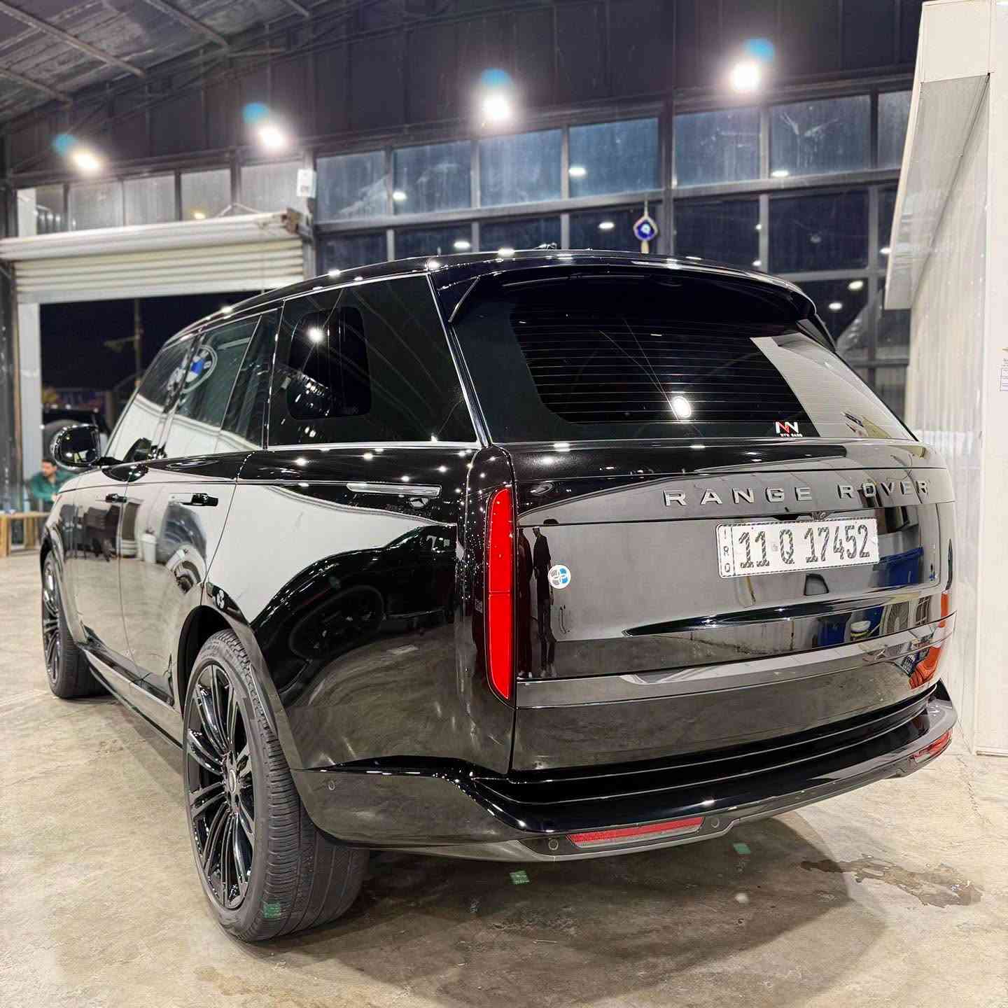 🚙🔥 رينج روفر Vogue 2024 HSE V8 – وكالة سردار 🔥

الفخامة البريطانية بأعلى مستوى من القوة والهيبة 👑✨

✅ موديل 2024
✅ فئة HSE
✅ محرك V8
✅ وكالة سردار
✅ ماشية 30,000 كم
✅ مكفولة كفالة عامة
✅ حالة ممتازة ومواصفات فاخرة

✨ أداء قوي، راحة استثنائية، وتقنيات متطورة تخلي كل رحلة تجربة مختلفة.

📍 متوفرة لدى شركة علي الشيباني لتجارة السيارات
بغداد – الكاظمية – جكوك قرب مرور الكاظمية

📞 للاستفسار والحجز:
***********-***********

🔥 فرصة مميزة لعشاق الرينج… سيارة مكفولة وجاهزة للتسليم الفوري.
