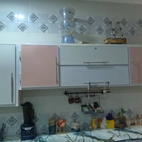 كاونتر للبيع 4 قطع و ثلاجة للاستفسار التواصل واتساب 07517602913