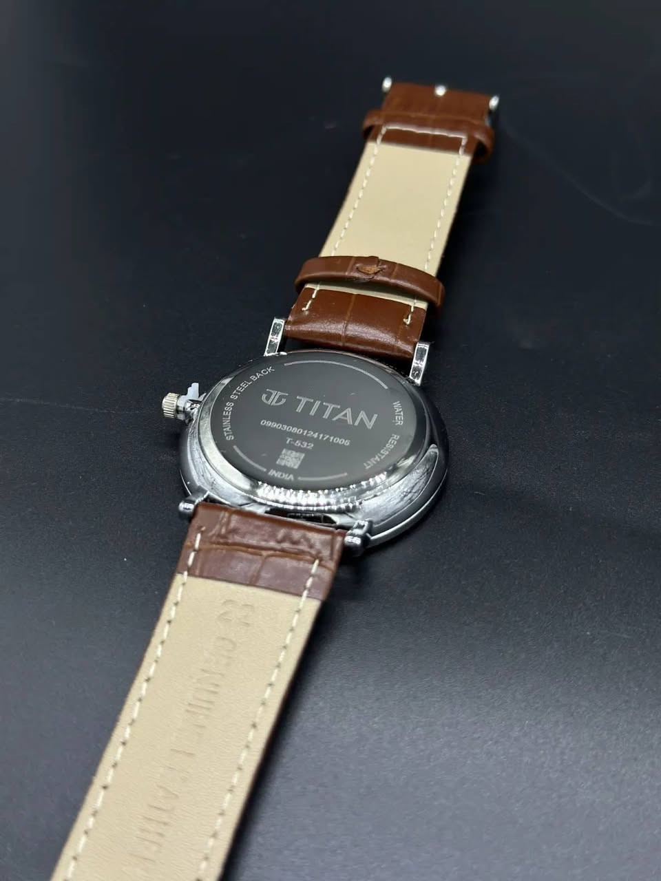 TITAN ماستر • كوارتز • مقاوم للماء