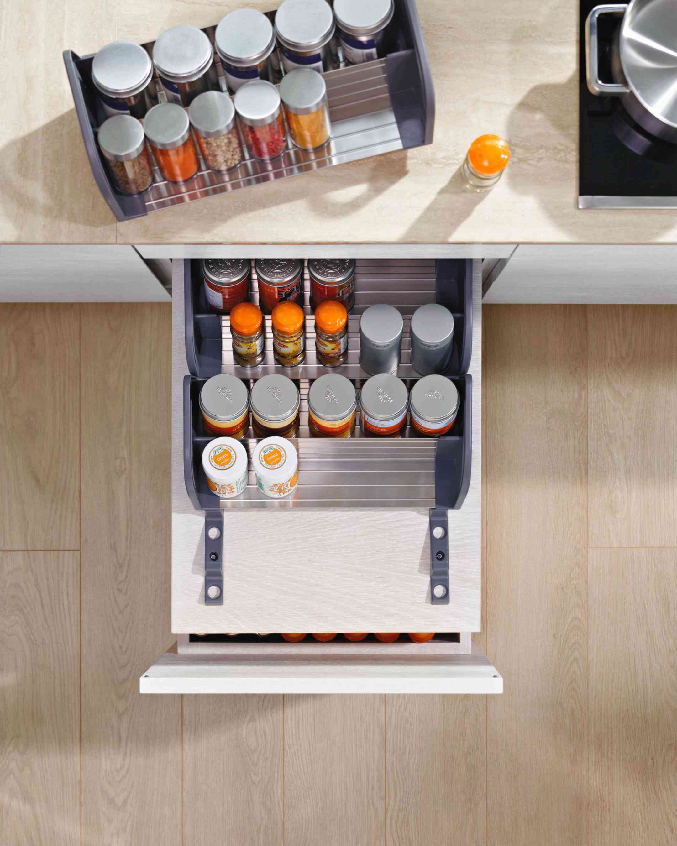 ‏✨ORGA-LINE SPICE HOLDER✨ بعد اليوم لا تخلي علب البهارات تتكدس بالدرج — مع ORGA-LINE من Blum كل شيء مرتب وواضح وبمتناول إيدك🧡.. ‏‎•مصنوع من الفولاذ المقاوم للصدأ والبلاستيك• لأحجام مختلفة من علب التوابل•لعرض درج 30سم•  عرض حامل البهارات 21.2سم• ‏‎صنع في النمسا 🇦🇹  ✨ ORGA-LINE SPICE HOLDER✨ From today on, don't let spice jars pile up in your drawer — with Blum's ORGA-LINE, everything stays organized, clear, and right at your fingertips 🧡.. •For different sizes of spice jars• For cupboard width 30cm• Width spice holder  21.2cm • Made from plastic and stainless steel• Made in Austria 🇦🇹  ‏‎‏‎‏‎🔵الوكيل الحصري لشركة BLUM في العراق ‏‎‏‎‏‎ضمان مدى الحياة💯 ‏‎‏‎‏‎شركة قمة التالين للتجارة العامة ‏‎‏‎‏‎‏‎📍العنوان: بغداد - كرادة خارج - ساحة عبدالقادر  الجزائري 📲*********** ‏‎‏‎‏‎‏‎لمعرفة الاسعار والتفاصيل  يرجى  مراسلتنا  WhatsApp على ***********  ‏‎‏‎‏‎‏https://linktr.ee/taleeniq ‏‎‏‎‏‎‏‎نسعى دائما لخدمتكم! 💙 !We always strive to serve you you! ‏#BLUM #BlumIQ  #BlumIraq #BlumBaghdad  #Blumaustria  explore OrgaLineSpiceHolder
