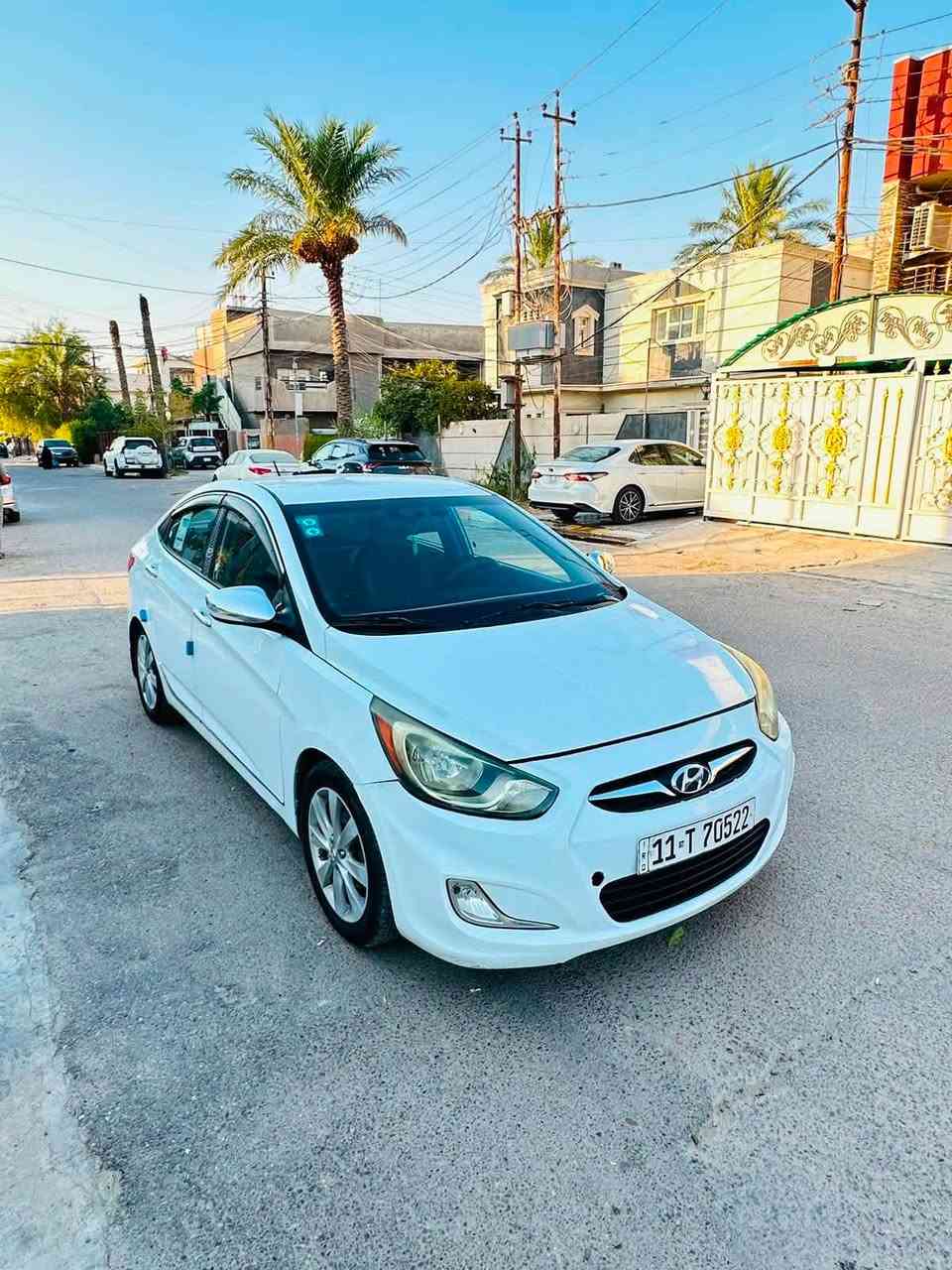 للبيع هونداي أكسنت 2016 امريكي 
رقم بغداد الجديد 
هزه جديده سنويه جديده بأسمي 
محرك 1600 
كير AT
صدر جديد 
تخم تاير جديد باتري جديد 
دوشمه كشنات شاشه وكامره خلفيه 
تبريد ممتاز 
سياره جاهزه من كلشي 
سونار مرفق بصور جاملغين اماميه صبغ والخلفي شبرين بس  
السعر  86 ورقه 
سياره كلش نظيفه وجاهزه وخاليه من كل نقص 
مكاني الغزاليه 
***********
