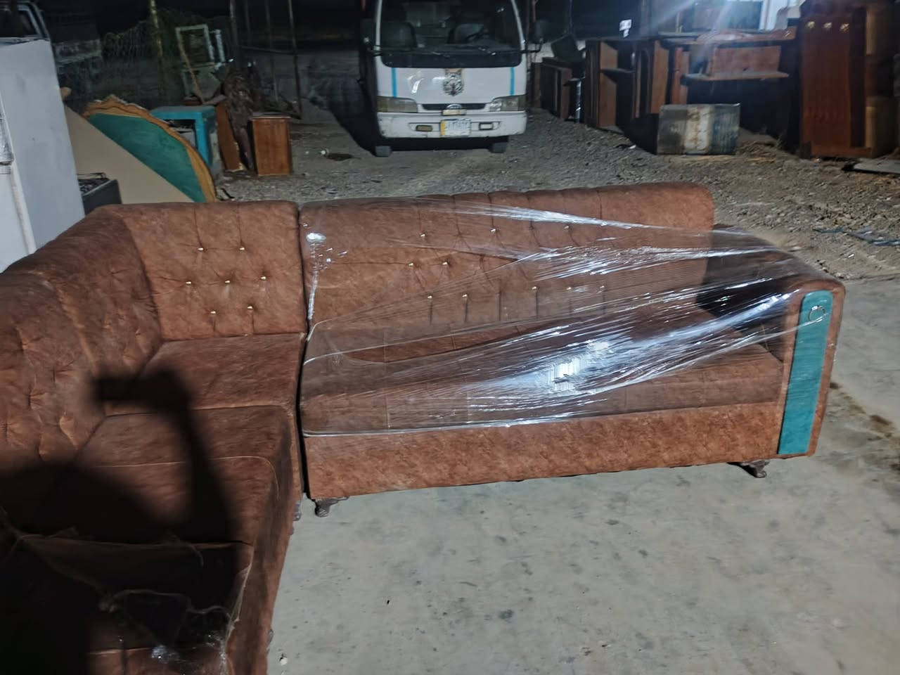 دواوين باله ١١مقعد الواحد سعر الواحد ٢٢٥غفل الشراي يتصل واكو توصيل
          ***********
