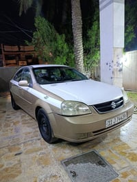 فورنزا ٢٠٠٧ • محرك ٢٠٠٠ • اوتوماتيك