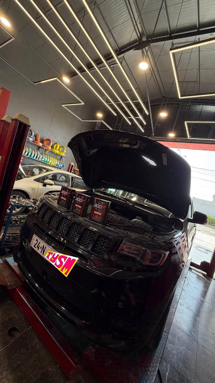 سلام عليكم
جيب SRT 6.4L  2021للبيع كفالة عامة من دعامية للدعامية 
السيارة غنية عن التعريف و المواصفات خير من الله

مكان السيارة اربيل رقم دهوك تحويل وكالة نفس اليوم 
للسعر و التفاصيل اكثر متواجد واتساب 
***********

