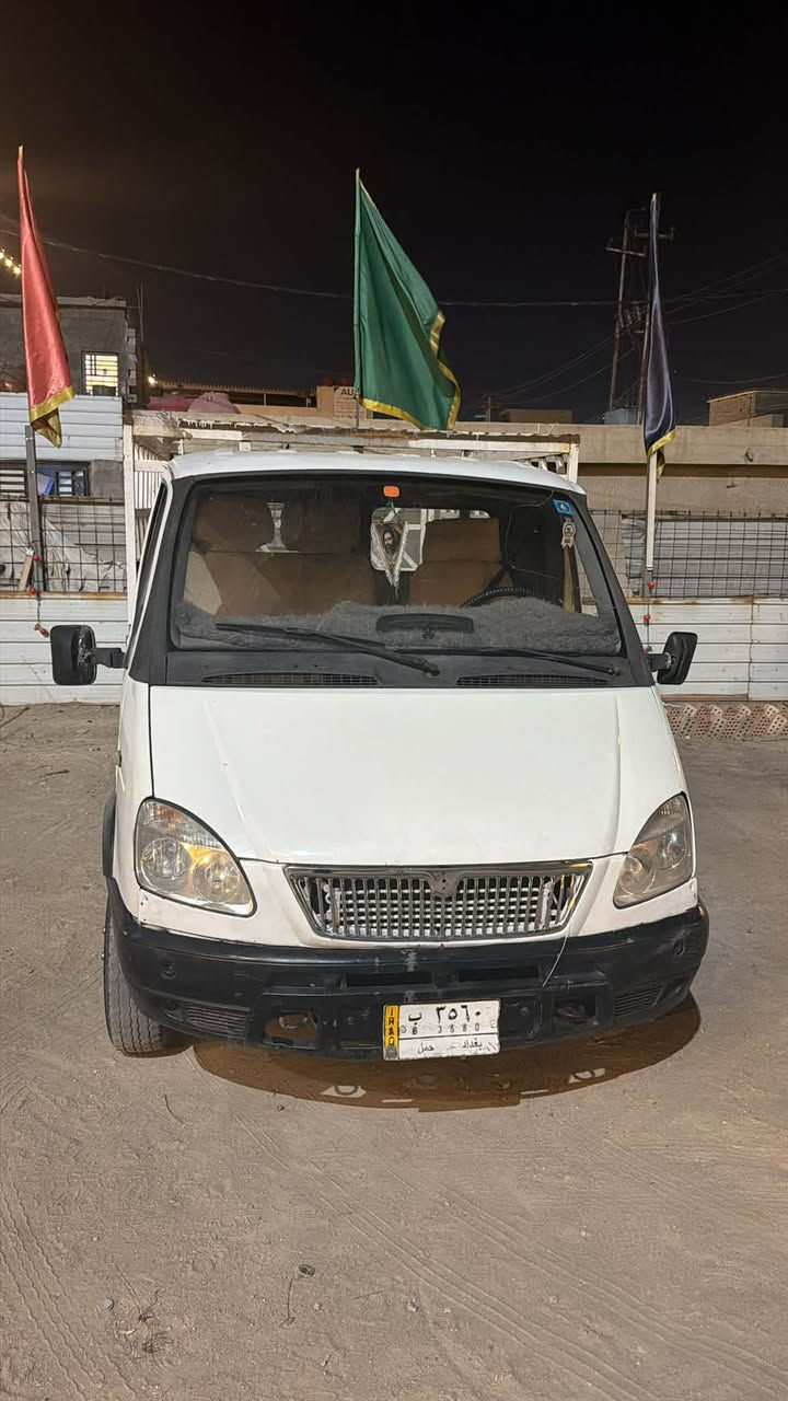 كازيل 2003 رقم بغداد سنويه لل2028شرط التحويل مكينه بلاديه بانزين السعر 33 وبيها مجال *********** العنوان البصره
