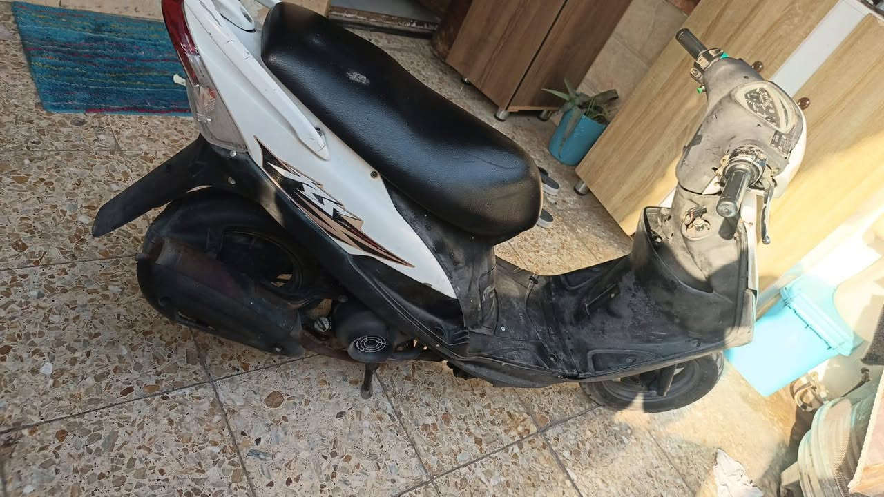 سلام عليكم ماكس عدله للبيع دراجه ربه جديده اي نقص مابيه الدراجه نكره سلف السعر 650او بيه مجال بسيط ***********
