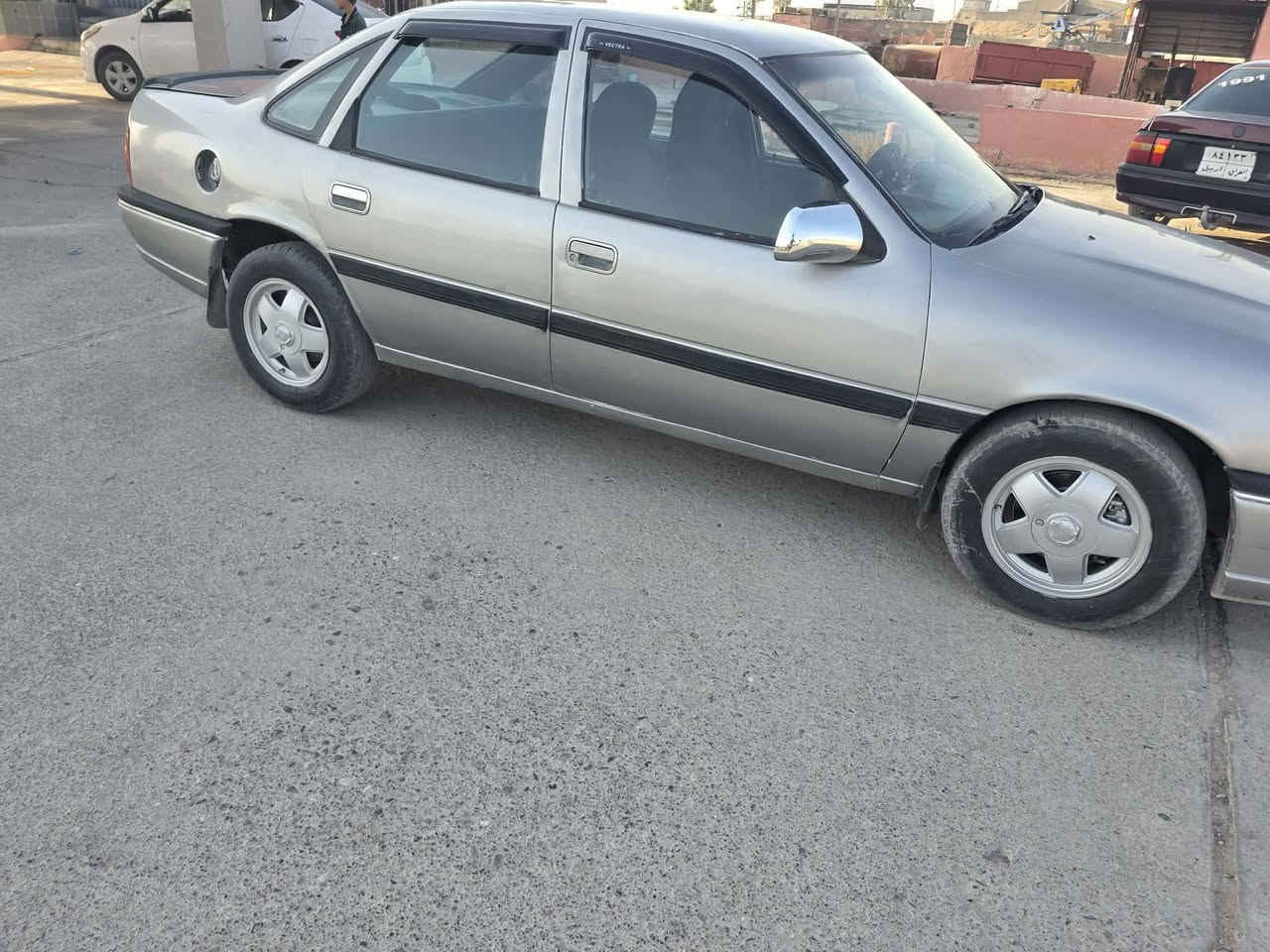 سلام عليكم فكترا موديل 91 حجم 20 توماتيك رقم  نينوي مسطره جديد تحويل شرط سنويا جديد 2030 محرك كير كلها شرط سياره بخ جماليا بيدون ضرر شرط سعر 34 مجال 

*********** وات ساب هم عندي 

***********

