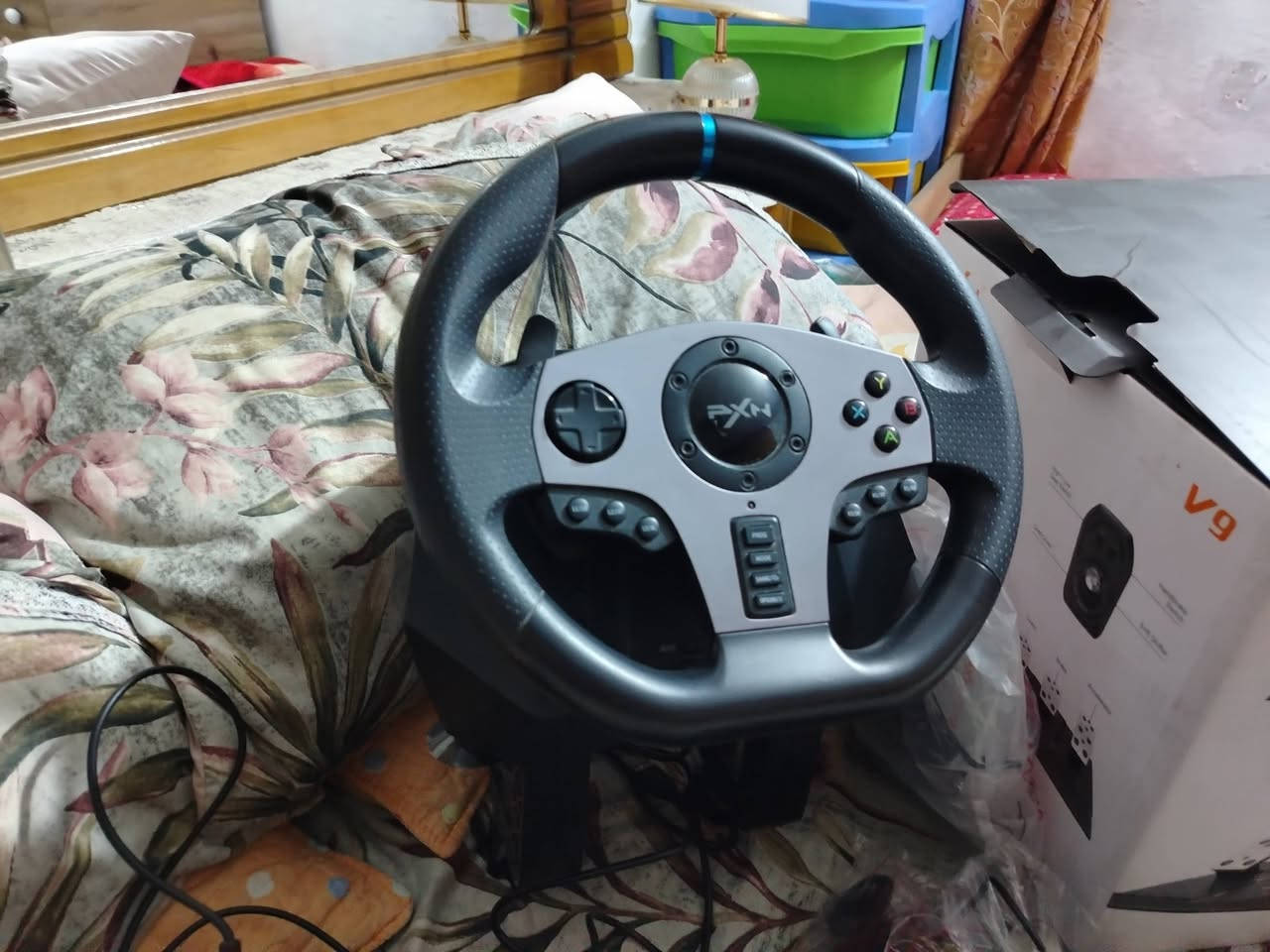 السلام عليكم دركسون V9 نضيف مستعمل اخو الجديد للبيع السعر 100الف وبي مجال وللتواصل *********** واتساب فقط الموقع : الدوره شارع 60
