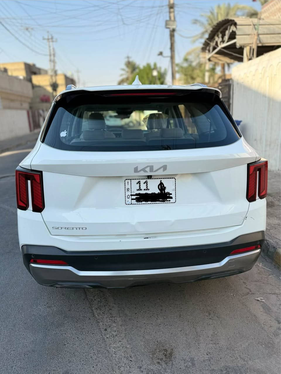 سلام عليكم 
للبيع 
كيا سورنتو موديل ٢٠٢٤ خليجي ضمان الشركة الدولية
رقم بغداد 
بصمة
بانوراما 
كير ماوس 
سايد برك بصمة
داتا شو 
ويل ٢٠
كشنات كهرباء
صندوك كهرباء
مري شفط 
تشغيل عن بعد 
شاحن واير ليس 
حساسات 
اوتو هولف 
تلث قطع تبريد 
كار بلي 
ستة سلندر 

السعر ٢٩٠ وبيهة مجال 
مكان السيارةبغداد 
الاتصال *********** 
مكفولة فقط هذن رصعات المئشرات بغداد, العراق
