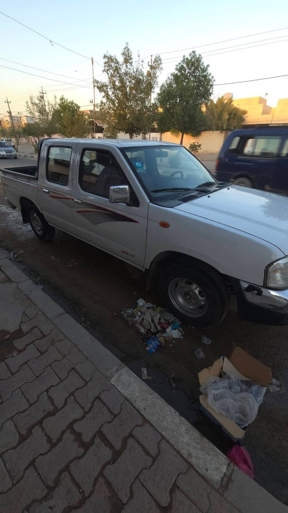 نيسان بيك • ٢٠١٤ • نجف
