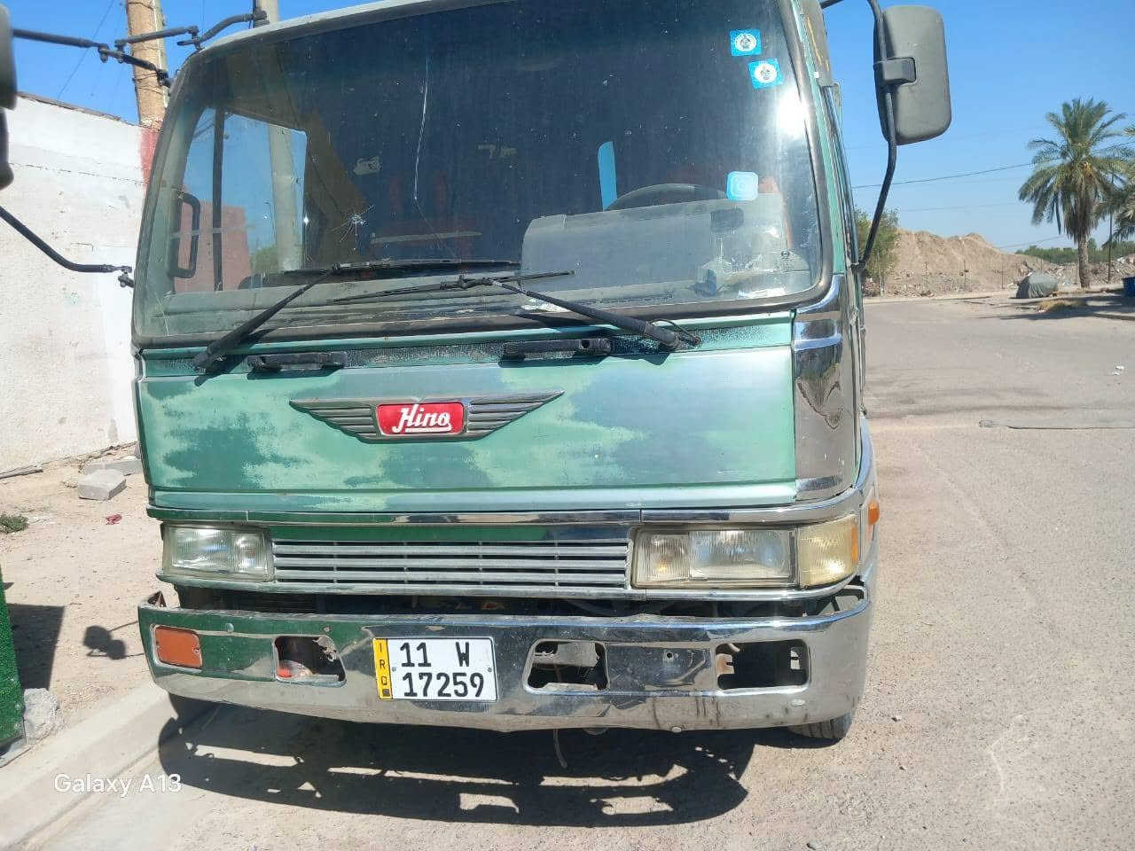 السلام عليكم كرين هينو للبيع مكينه انكر كرين 3طن سلايتين شاصي مكفول تخم تاير جديد رقم انكليزي جديد مكان السياره بغداد *********** سياره جاهزه للعمل اي نقص مابيهه
