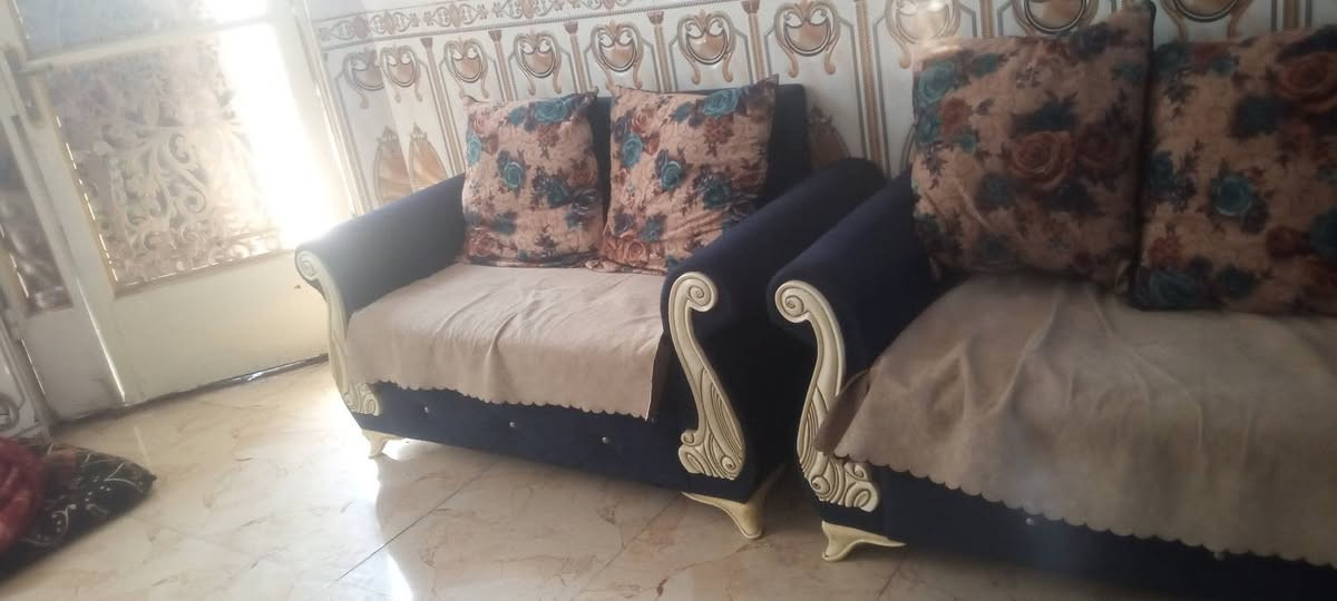الرمادي • ١٠مقاعد • جديد ونضيف