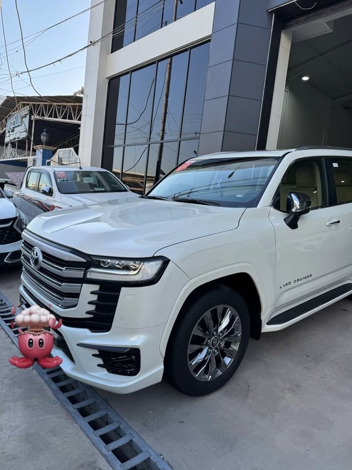 لاندكروز ٢٠٢٤ ساز vx مغلفهppf مكفوله عام ماشيه ١٨ فقط على وضع الشركة كلش جديده رقم بغداد معروفه مواصفات الvxاعلى مواصفات
السعر ٧٤٠
***********
