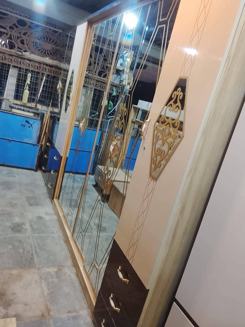 غرفه نوم • بدون تفاصيل