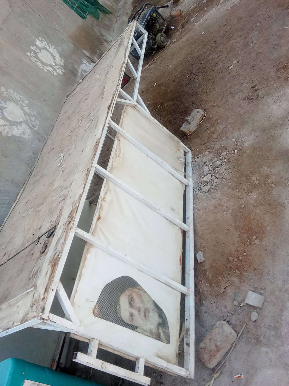 سلام عليكم شباب محجر ومصطبات البيع ***********
