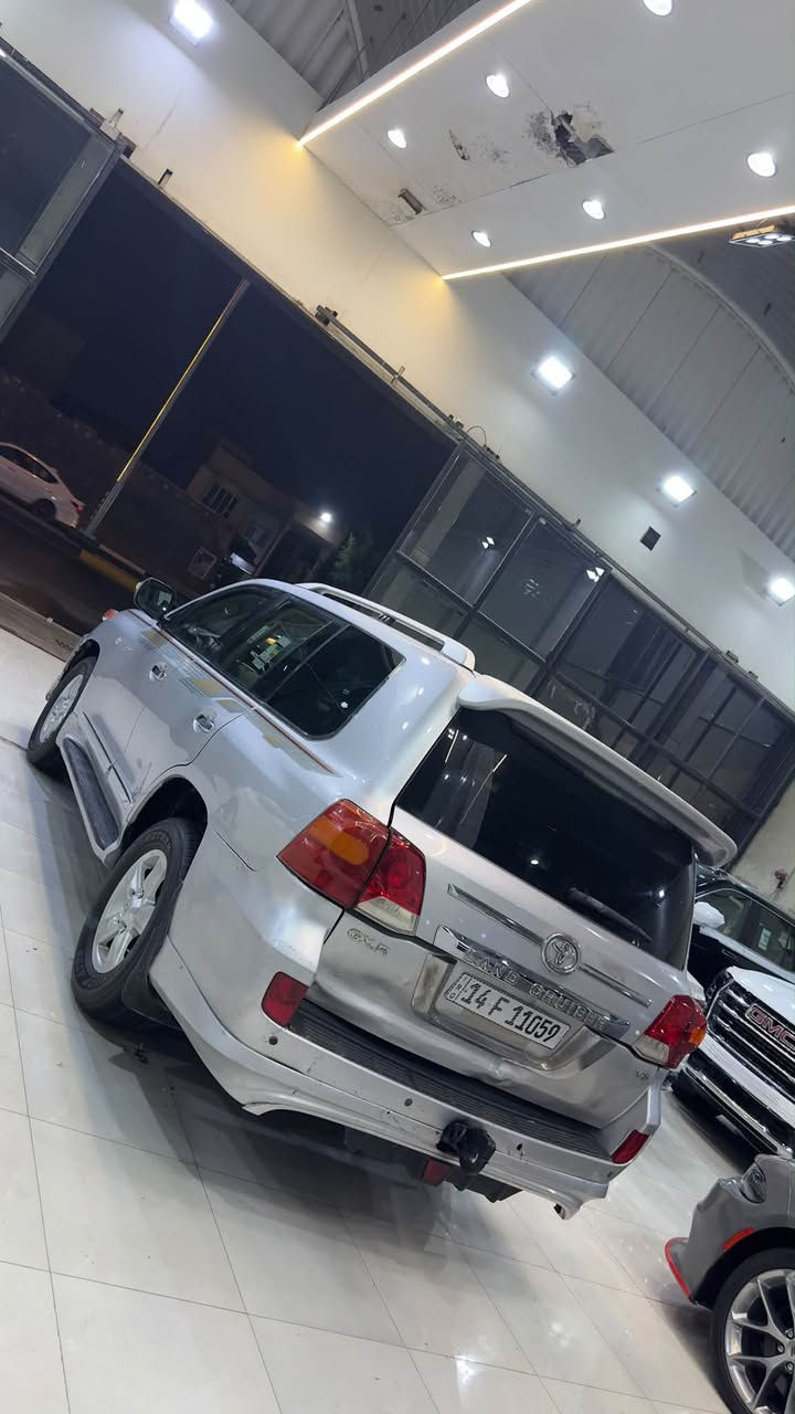 لاندكروز • ٢٠٠٨ • ٨ سلندر