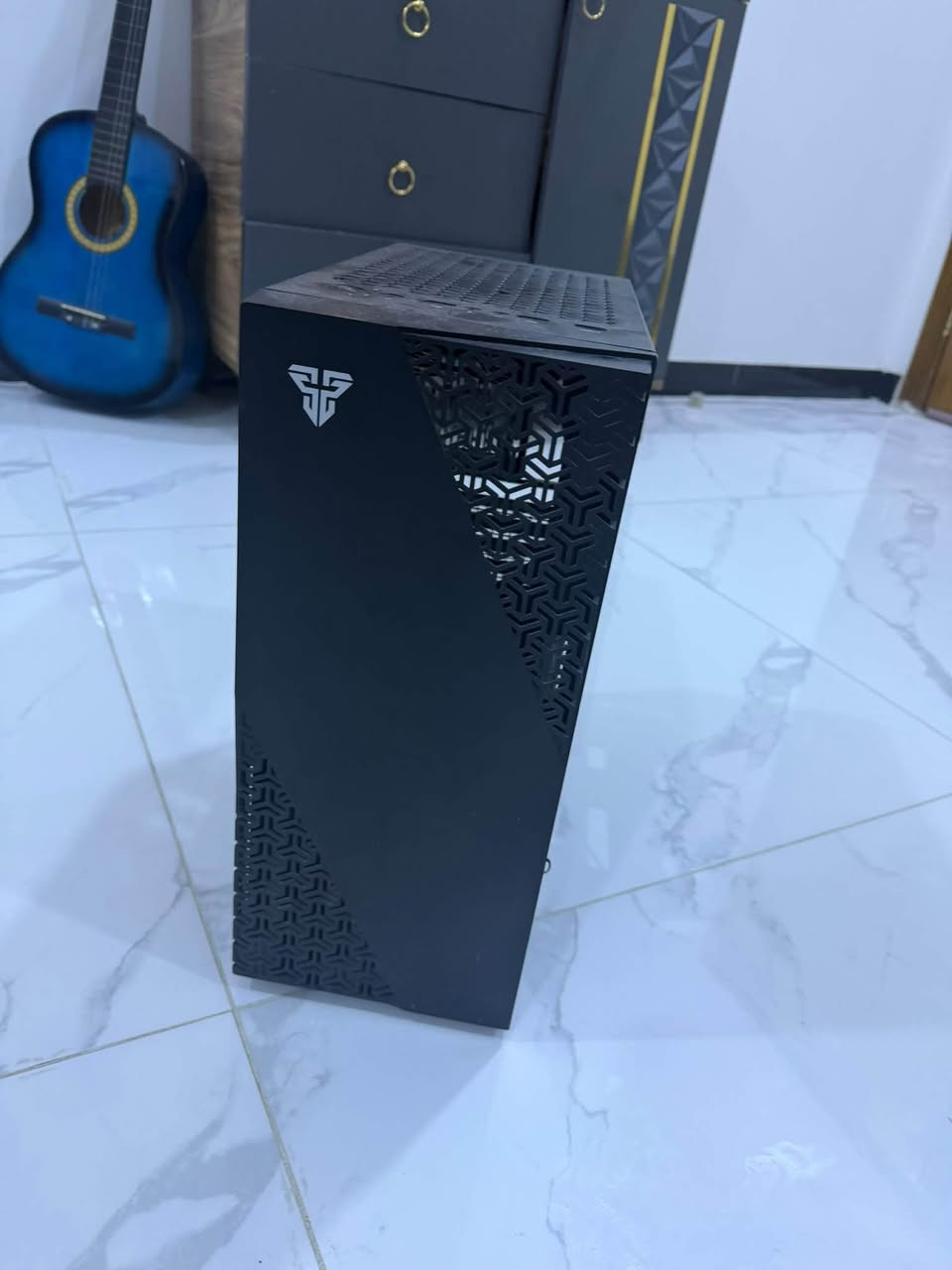 السلام عليكم كيس بدون جامة + مبرد مال انتل + باور سبلاي 450w رد
للبيع كلهن 35 الف 
***********

موجود توصيل
