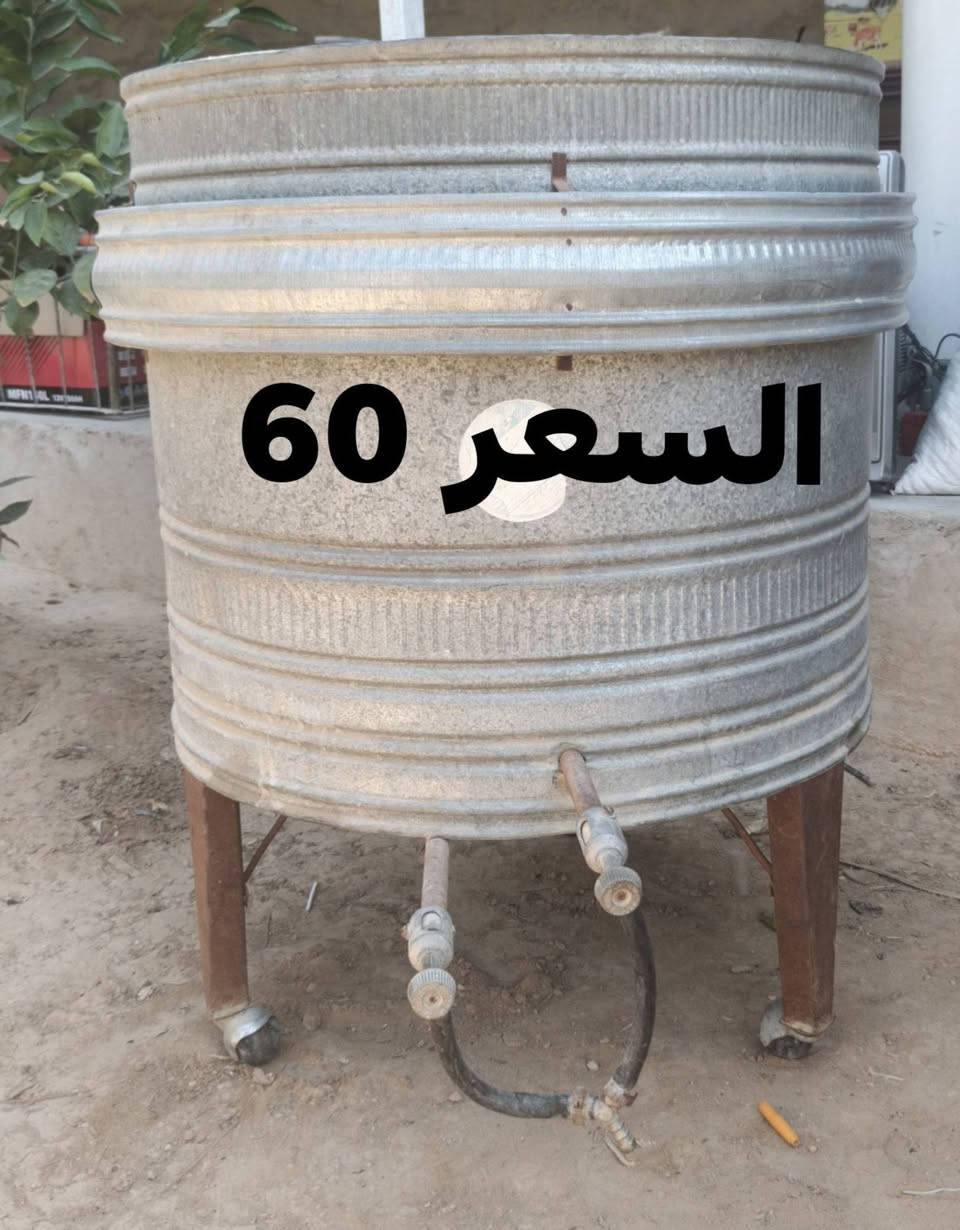 غراض مستعمله للبيع كلهن شغالات 
المكان حديثه 
الأسعار بيهن مجال اليريد يعلق ويدلل أو يتصل 
***********
