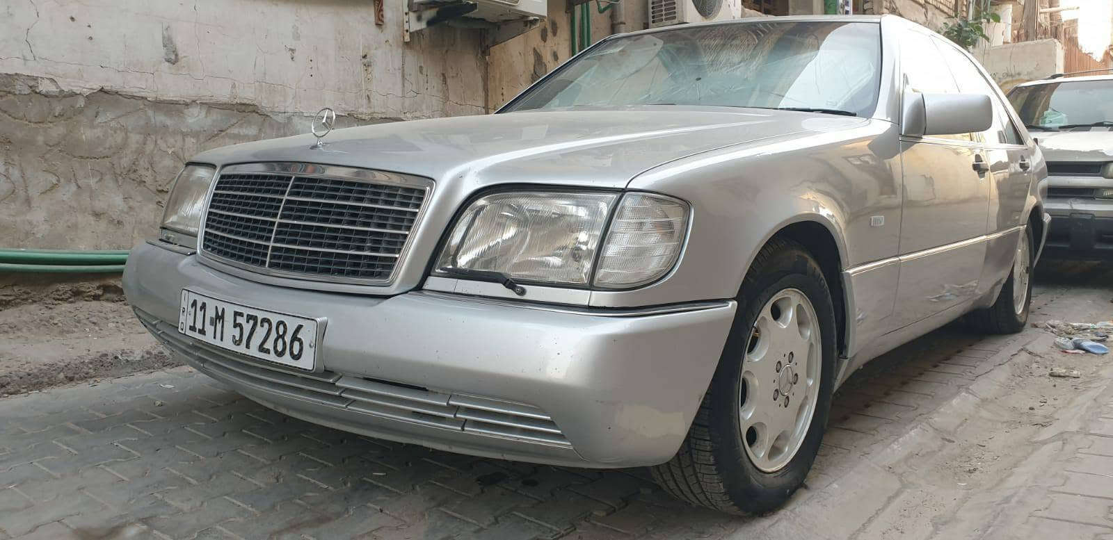 سلام عليكم
مرسيدس شبح للبيع 
محرك تابوت 
لسيارة جاهزة 
دبل فيتبم 
دبل جام
دبل هورن
تخم ويل+تاير دلوب 
لبيع رقم السياره بغداد 
ومكان السياره بغداد 
السعر 75وبيه مجال
اي استفسار بخصوص السيارة 
على هذه الرقم ***********

