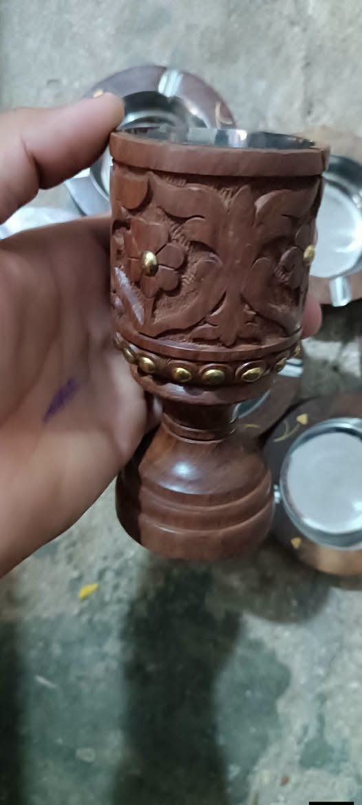 السلام عليكم
عمي كلها ب80 الف ويا التوصيل
ماكو هيچ اسعار بكل العراق بس عندي ضرف واريد ابيعها

ملائكة عدد 4 عجينة
اعلام العراق مكتبية عدد 5
صياني نحاس عدد 2 وحدة لفض الجلالة اللّٰه والثانية مكتوبة نقش بالايد الذكرى ذكراك والقلب لا ينساك من مصباح الى مشتاق
هاونات نحاس بدون يدات عدد 2
كيلو غرام نحاس عدد 1
سيت مبخرة ونفاظات ما مستخدمة خشب اصلي يگولون جاوي وما اعرف بعد

تواصل خاص او واتساب ***********
