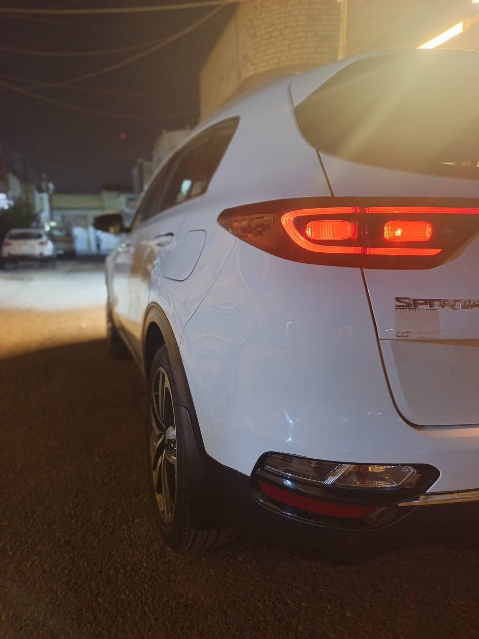 🚘 للبيع كيا سبورتاج خليجي موديل 2020

ماشية 75 ألف كم فقط، السيارة نظيفة والتفاصيل كاملة    

🔹 التايرات شادهن قبل أسبوع
🔹 منظومة زنون كاملة وأصلية، سعرها 200$
🔹 خليجي
🔹 موديل 2020
🔹 ماشية 75 ألف كم

💰 السعر: 185 ورقة، وبها مجال بسيط
📍 الموقع: بغداد – الشعب
📞 ***********

الجاد يتفضل، والسيارة جاهزة للفحص. 🌹

