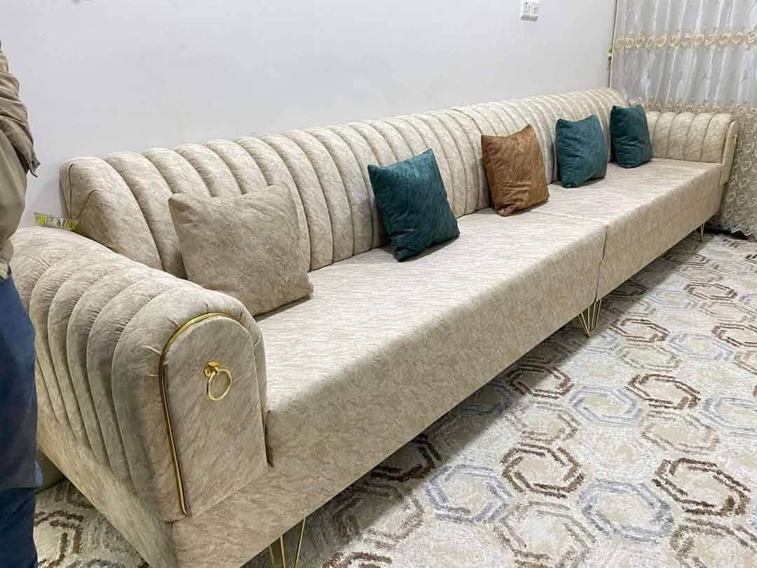 يقدم لكم معمل الرونق💥 أحدث موديلات الشازلون💥 ودواوين🌈 مستعدون تجهيز جمعيات👌 ومعارض 👌 شغل تزكام قياس حسب الطلب الزبون✌️❤️❤️ 
نوع الكرستئ قماش تركي جكوار سفنج طبي مميز👍🌈 خشب روسي ابلوك🌈 
متوفر جميع انواع الجعب💥 💯 
؟ اضافه حسب خامت🌈✨ الاقماش كتان خاولي✨ جلد وتر ابرو يوجد خدمه توصيل لجميع🚛🚛 المحافظات للتواصل معنا عبره الخاص او ***********
*********** يوجد واتساب اهلأ بكم 🥰🥰
