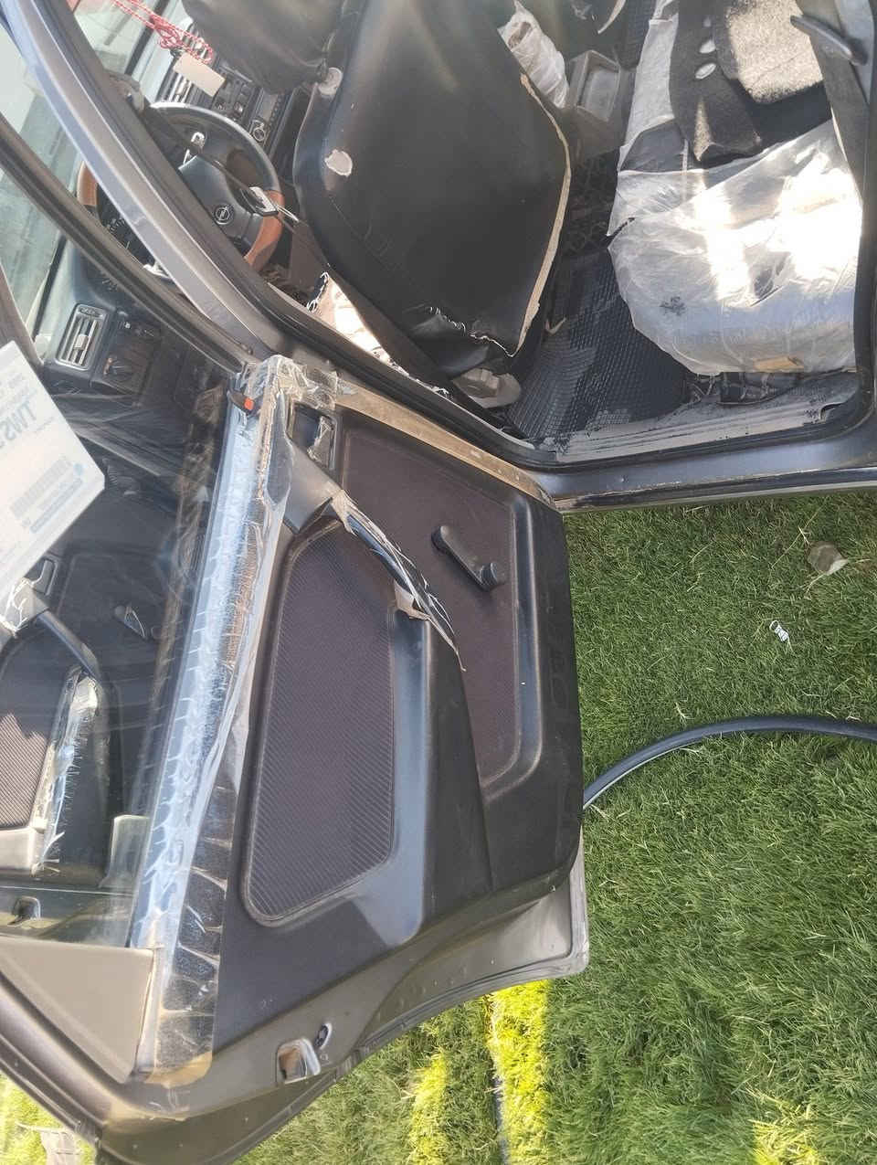 السلام عليكم 
اوبل فكترا 🚗 
موديل 1992 
رقم نينوئ دولي الجديد ✅
سنويه وهزه جديده ❗ 
سيارة بسمي شرط الوكالة والتحويل ✋ 
محرك شرط ✈️ 
♦️كير شرط
♦️حجم 18
التصال على هذا الرقم***********
