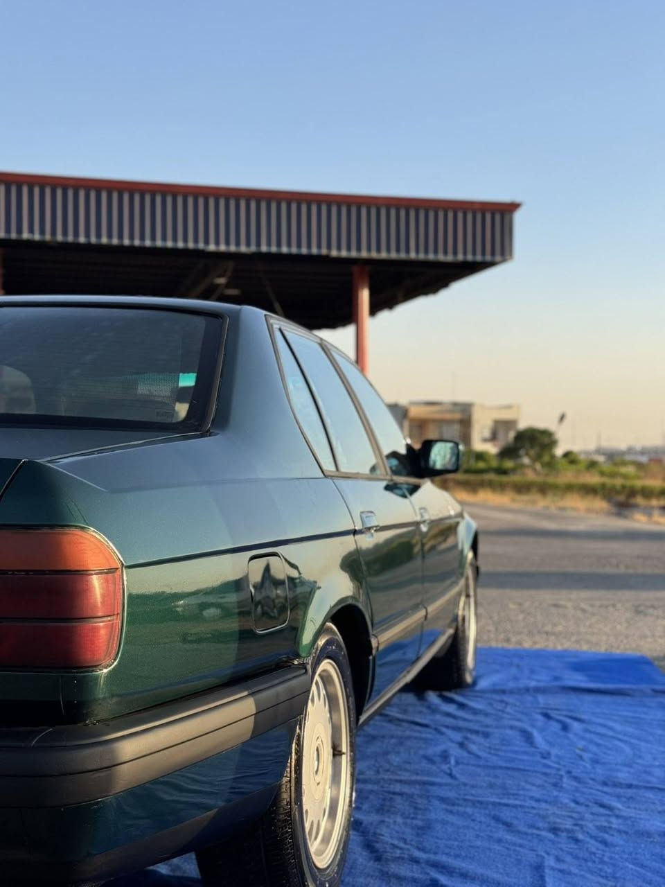 بي إم دبليو ٧٤٠ V8 • ١٩٩٣ • اربيل