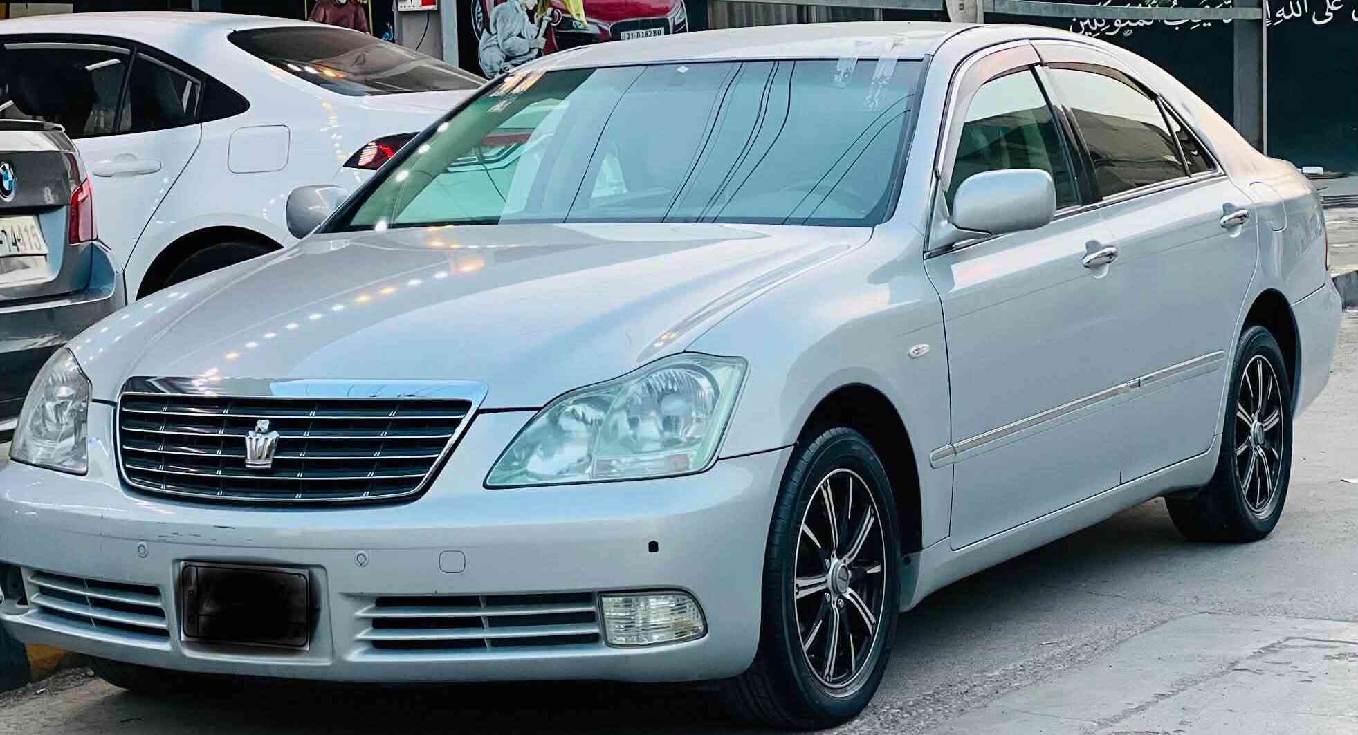 شاهینە بڕاوە ٢٠٠٥ بۆ فرۆشتن و گۆڕینەوە بە مەلیکەو شاهینە  و
تازە داخل ناوزەرد بەحری

گێڕ و مەکینە بچوک واتە ١٨٠ دژە بەنزین 

بەمەعنای کەلیمە سفرە 

کامل حەمام کراوە کوشن و بەرگەدەرگاو فەرش سندوق کامل

ناو مەکینەی لۆکە ١٤٠ هەزار ڕۆشتوە

مەجموعەی پێشی زۆر تندو تۆڵە سەیارەیەکی زۆر تازەیە 

داعم لێدراو سەقف کەڤەر بەشەرت 

لە سەیدسادقە 

***********

واتساپی لەسەرە
