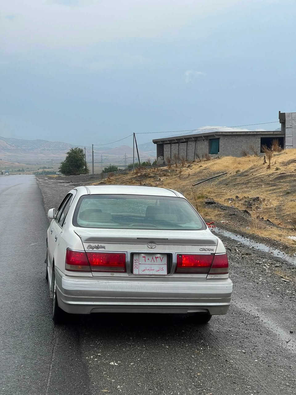 سەرەتا باناوی خوای گەورە مەلیکە ساخ ساخ مەکینە دیفۆڕی گەورە ٣ دووگمەیە  ٢٠٠٣ کامل مەسرەفم کردووە سەیارەی ماڵە دوو ساڵە بە دەس خۆمۆیە کامل گیانی جایزە ڕۆن هایدرۆلیک هەمووی تازەیە بانسی تازەیە سەیارەکە بەسس تۆزێ دووکەڵێ ڕەشی هەیەو تەواو هیچ مەسرەفێ لە گیانییا نیە سعرەکەشی ٥٥ گەڵایە ***********

