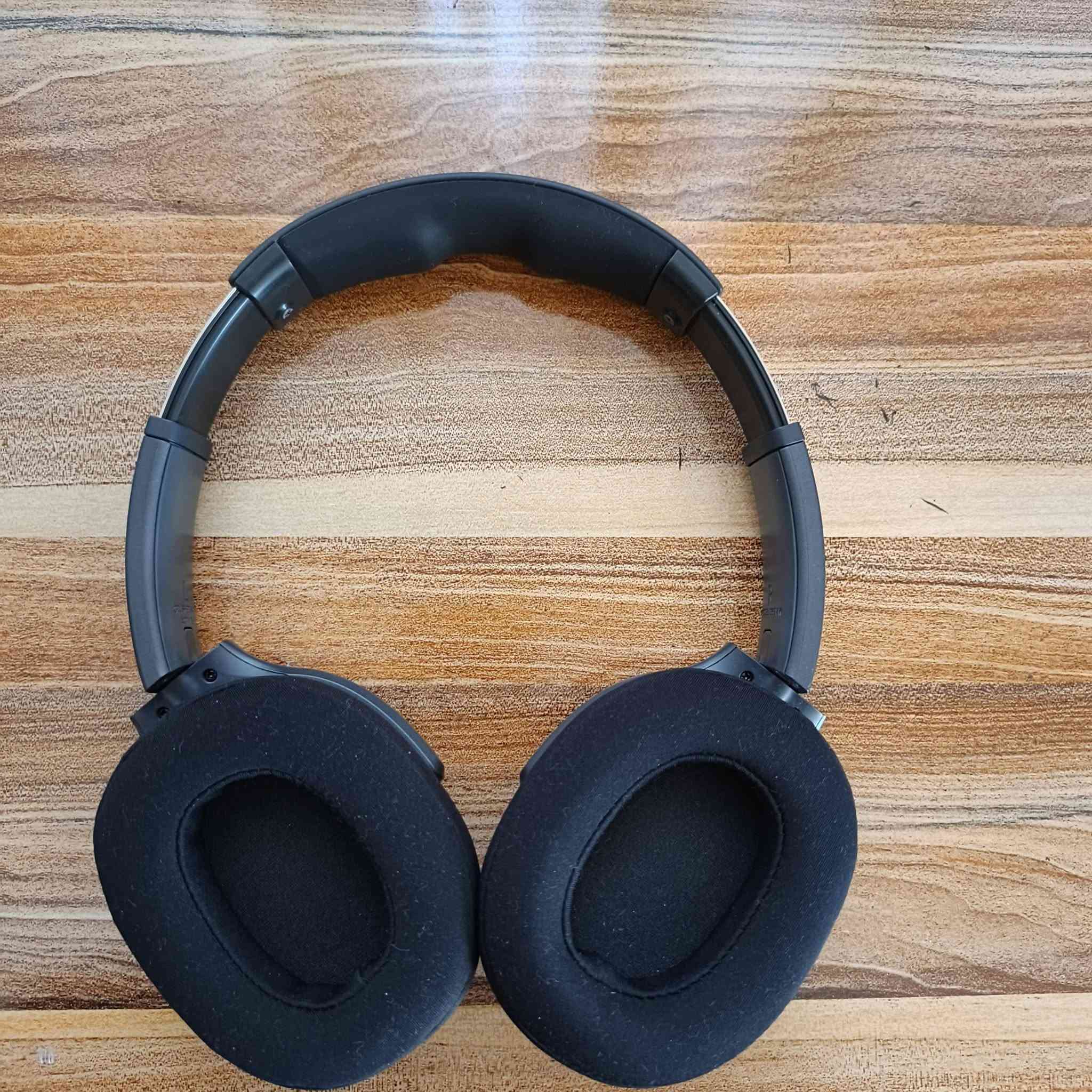 Skullcandy Crusher 540 • نظيف ٩٩٪ • بيس اهتزازي