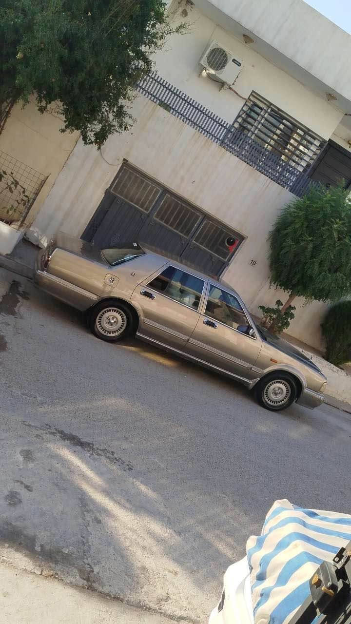 نيسان سيدريك • ٢٠٠١ • بلا بوية