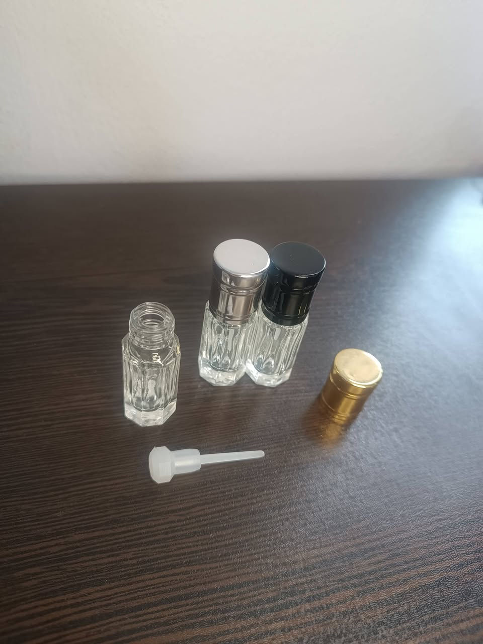 يتوفر لدينا عطور زيتيه مركزيه ثباتيه وفوحان عالي جدا 
مسك رمان
​بربري هير
​لاكوست سبورت
​دعاء الجنة
​عنبر
​مسك دموي
​بكرات روج
​أرماني
​سوفاج
​أنا الأبيض
​جنسي
​دولتشي أند غابانا L3

​هافوك
​شيخ زايد
​شوكليت
​ليدي وردي
​تي روز
​مسك التوت
​غرام الليل
​فانيلا 
الرحاب
​جذاب
​قصة
​إمبريال فالي
​سكاندل
​الحب المجنون
​أصداف
​مسك أبيض
​مسك طهارة
​مسك فانيلا
​مسك خوخ
​مسك تفاح
​أنا الأسود
​تراب الذهب
​إل في (LV)
​أوميد نوماد
​فيرزاتشي إيروس
​إيلي صعب
​مرسيدس
​لافندر
​نعناع
​هيل
​قهوة
​ليمون
​فهرنهايت
​فيكتوريا سيكريت
​ون مان شو (1 Man Show
للاستفسار مراسله الرقم
‏‪***********‬‏
