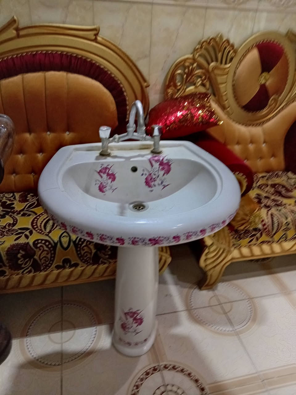 مغاسل نضيف للبيع واتساب ***********
