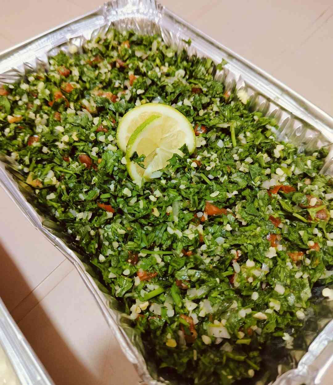 مساء الخير زبائني 🌹🌷 🌹 
طلبياتكم من مطبخي 
يتوفر 
دولمه ...كبب رز....ورق عنب..... بمبارات وحمص....دجاج على تمن.....كبب جريش....صفيحه لحم...زعتر...جبن...خضار....
اي اكله تحبوها اجهزه
توصيلنا سريع لحد باب البيت
للاتصال***********
اوخاص
واتساب ايضا موجود
