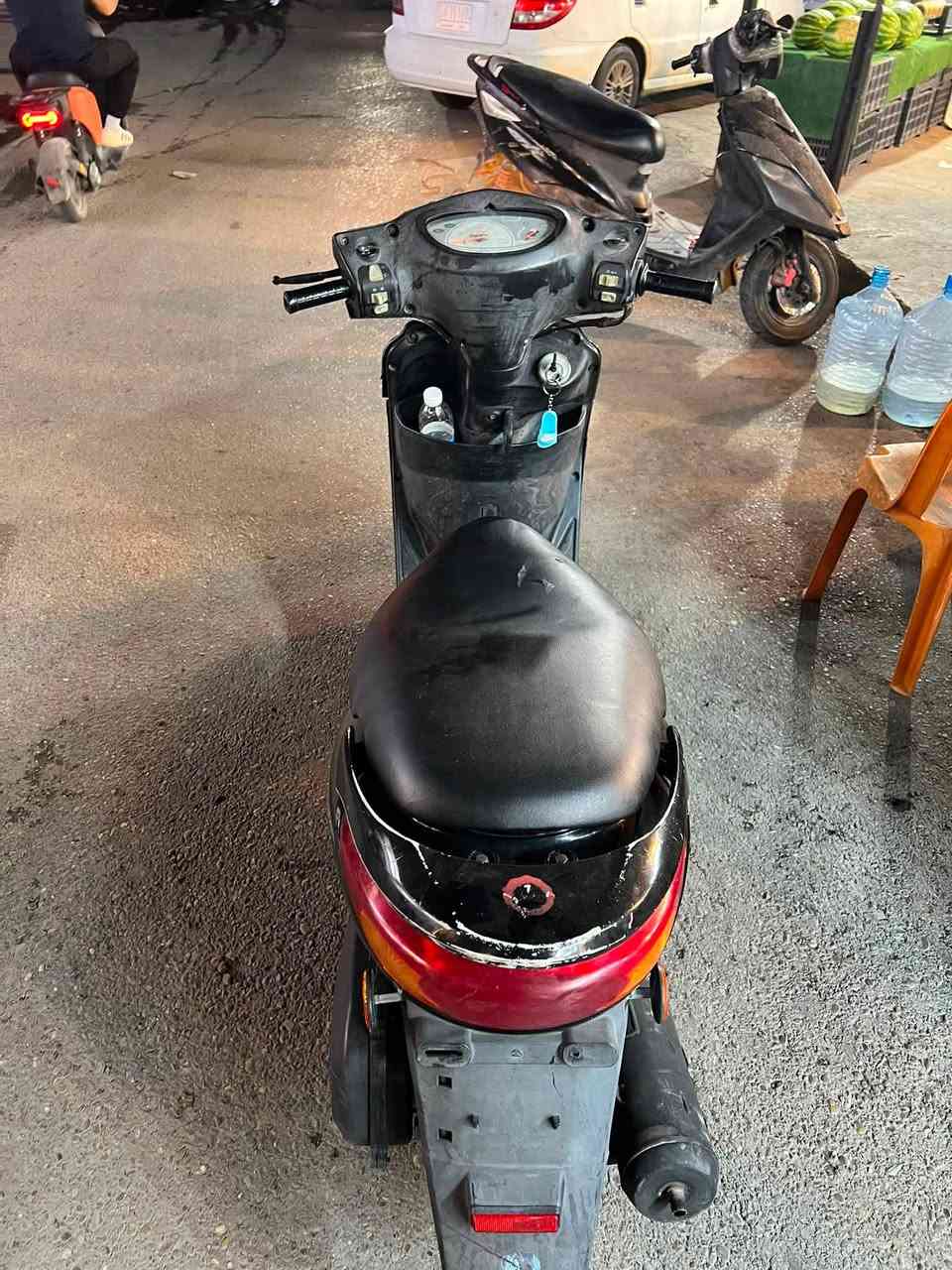 للبيع بريز بغبغاء نكره سلق شلعه معدل فول دراجه حلوه مرتبه نوزل السعر 575وبيها مجال عنوان الاعظميه شواي يتصل ***********
