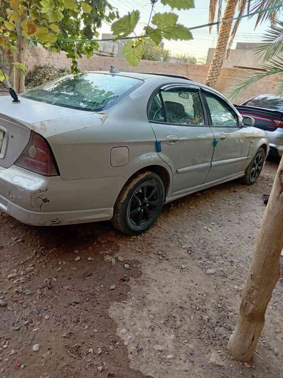سلام عليكم للبيع سياره كابرس أمريكي گير عادي مديل 2005 رقم أربيل تحويل مباشر تبريد بصمات 2 سنتر لوك منضومه زنون جديده بلاديه لا صبغ ولا ضربه محرك 4 بستم دوش حجم 1800 بدون صرف بانزين فيت بم جديد دوش نوزل جديد يعني أنسى صرف بانزين عليها غرامه 200$ وبيها مشكله بل الگير يحشر صار بل الجديد سألت علي هو وتصليحه يگلف 200 ألف والسياره إني ماخذها 38 هذني كلهن ينزلن من سعرها حتى محد يگلي بيها مجال إذا أكو بدي حديده أو فگتره مراوس وأخذ فرق  والشراي بي خير ويدلل  /*********** اتصال واتساب
