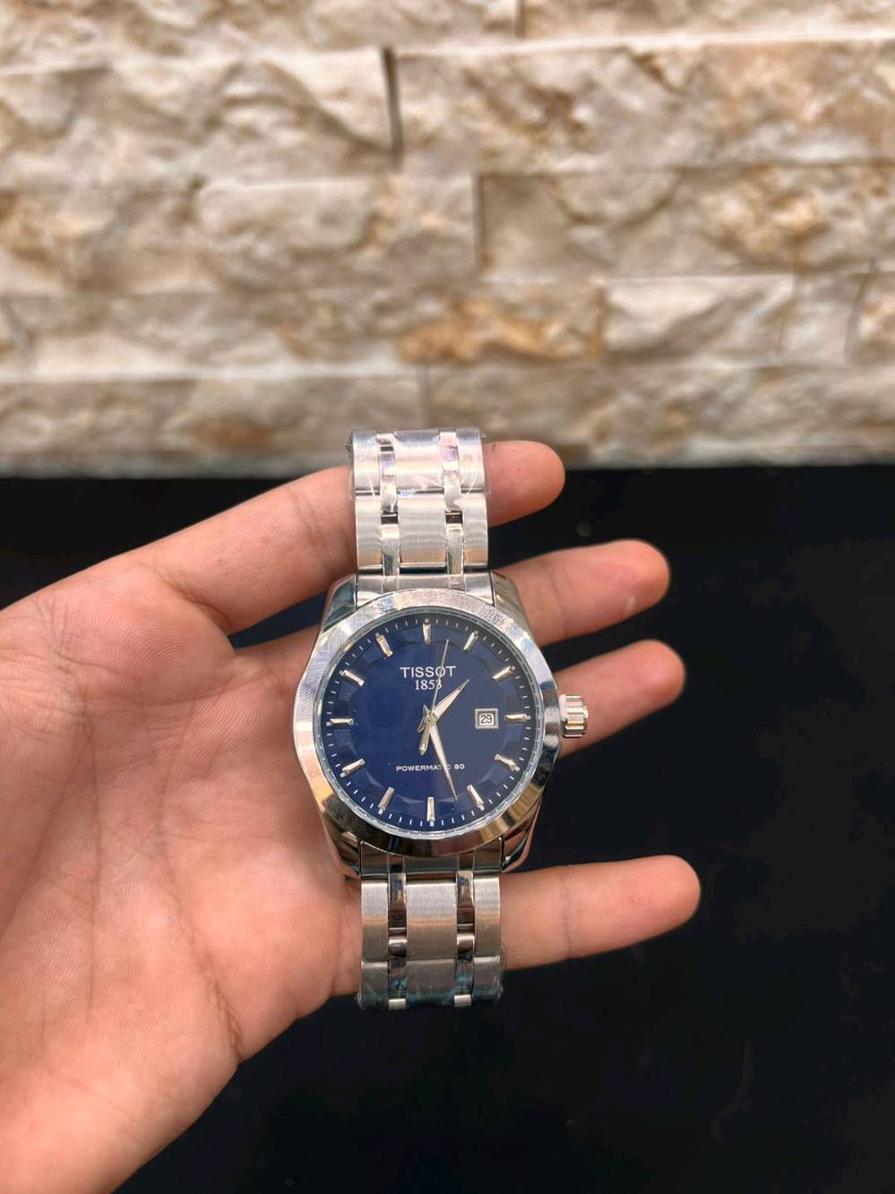 ⌚✨ أناقة الوقت تبدأ من هنا ✨⌚

🔥 ساعات راقية بتصاميم عصرية وفخمة
💎 جودة وأناقة تليق بكل مناسبة
🎁 اختيار مثالي إلك أو هدية لشخص تحبه

📦 توصيل لجميع أنحاء العراق 🇮🇶
💰 أسعار مناسبة ومنافسة
📲 للطلب والاستفسار واتساب: ***********

✨ لا تخلي الوقت يمشي بدون أناقة…
⌚ اختار ساعتك وخلي حضورك يحچي عنك 🖤

━━━━━━━━━━━━
👑 الجود لبيع الساعات
⌚ وقتك… يستاهل الفخامة ✨
