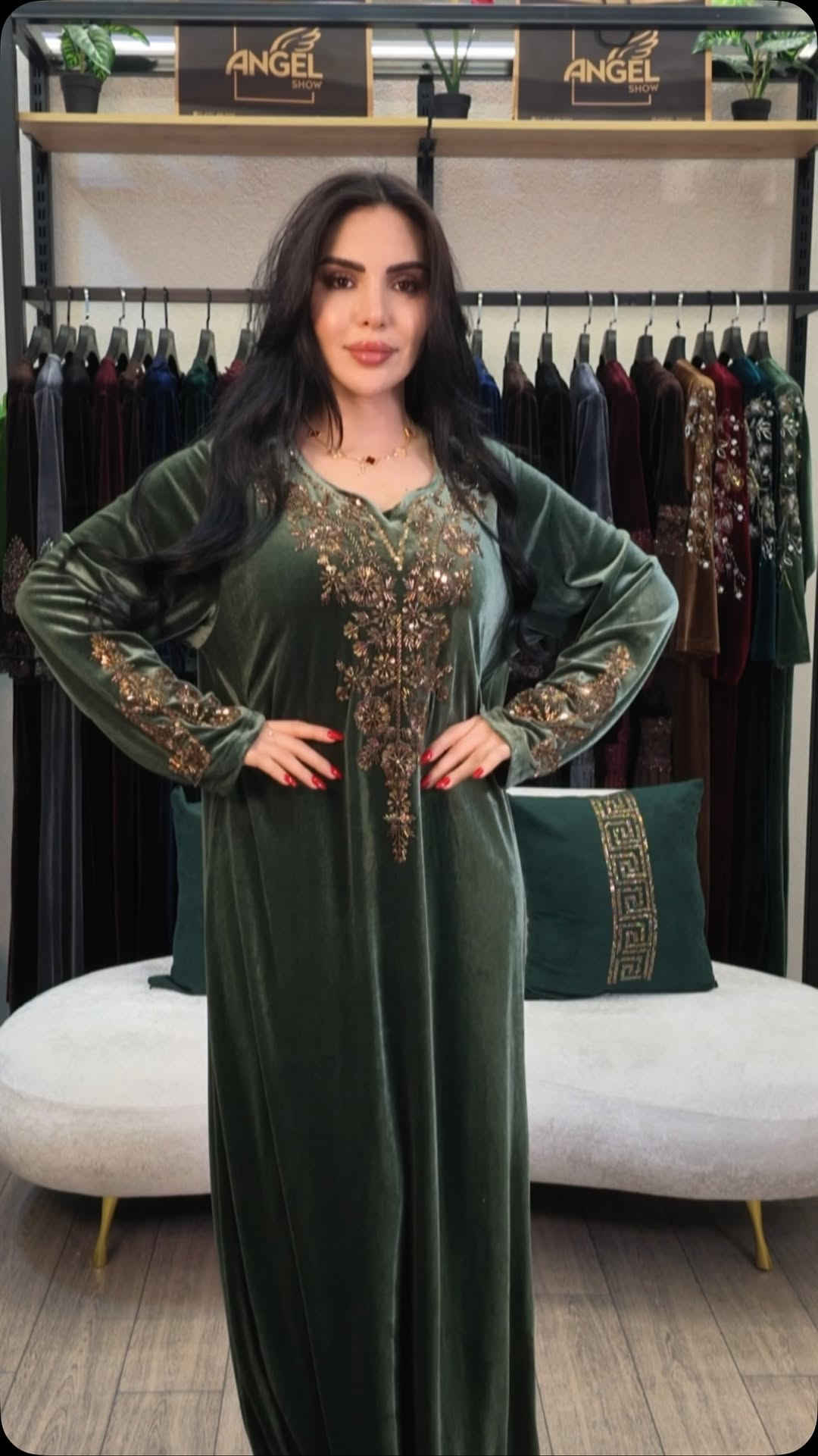 ملابس