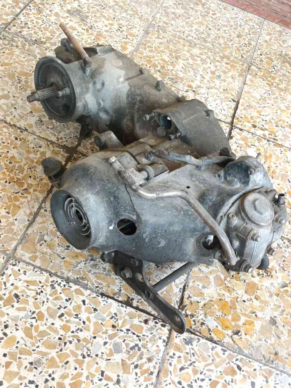 السلام عليكم
مكينه ماكس 120
فوول نعومه  لا بيه صوت ولا اكسل 
بوشه بلاديه كور بلادي كله بلاد مبدله بس بستم 
مكاني قبله حي المهندسين 
سعر 125 نهايته 
شراي يتصل 
***********
