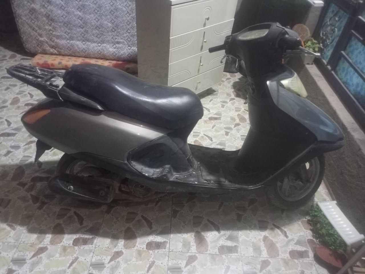 سبيسي • ادرس • شغالة