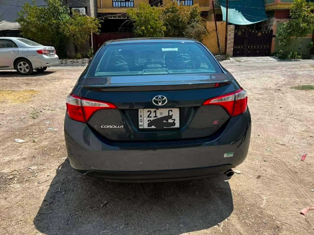 للبيع كورلا موديل ٢٠١٥ فئة S وارد أمريكي ضرر بنيد فقط بدون اي دواخل شرط الفحص.
المواصفات //
فول مواصفات عدا الفتحة معروفة مواصفات S 
ماشية ٧٠ الف ميل
رقم سليمانية الجديد بأسمي تحويل مباشر السعر ١١٨ $  وبيه مجال للاتصال ***********
***********
