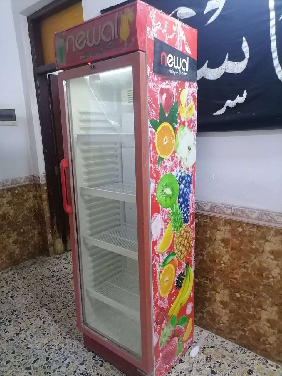 براد بلادي نضيف شرط الفحص للبيع سعره ٢٢٥ وبي مجال اتصال هاتفي ***********
